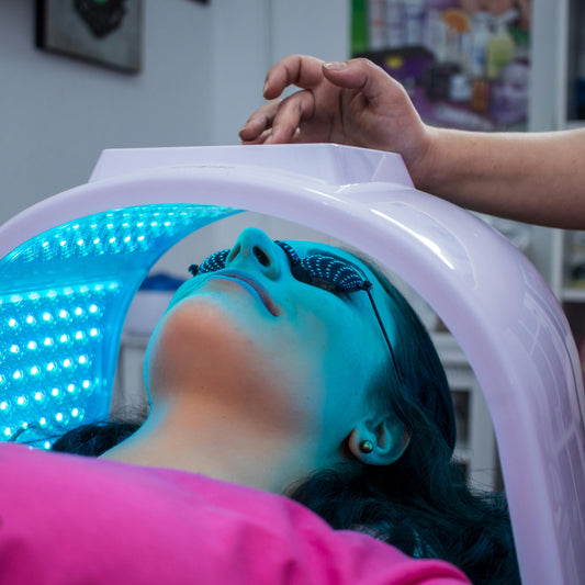 LED LIGHT THERAPY